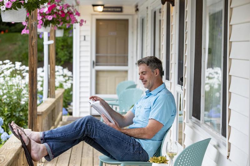 مبيت وإفطار Sesuit Harbor House