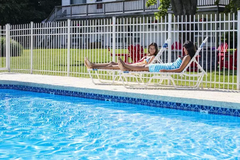 Aamiaismajoitus (B&B) Sesuit Harbor House