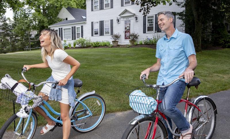 مبيت وإفطار Sesuit Harbor House