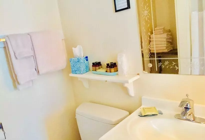 Aamiaismajoitus (B&B) Sesuit Harbor House