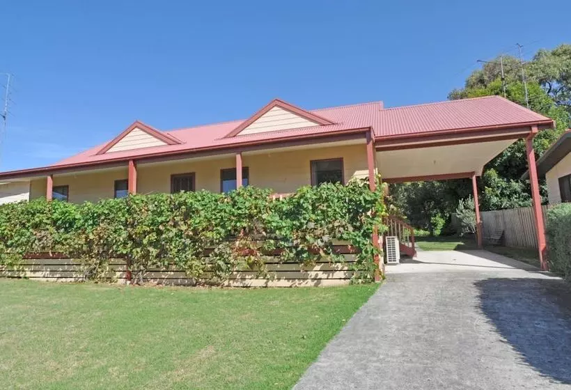 Beilby Beach Cottage  Free Wifi & Foxtel  Pet Friendly
