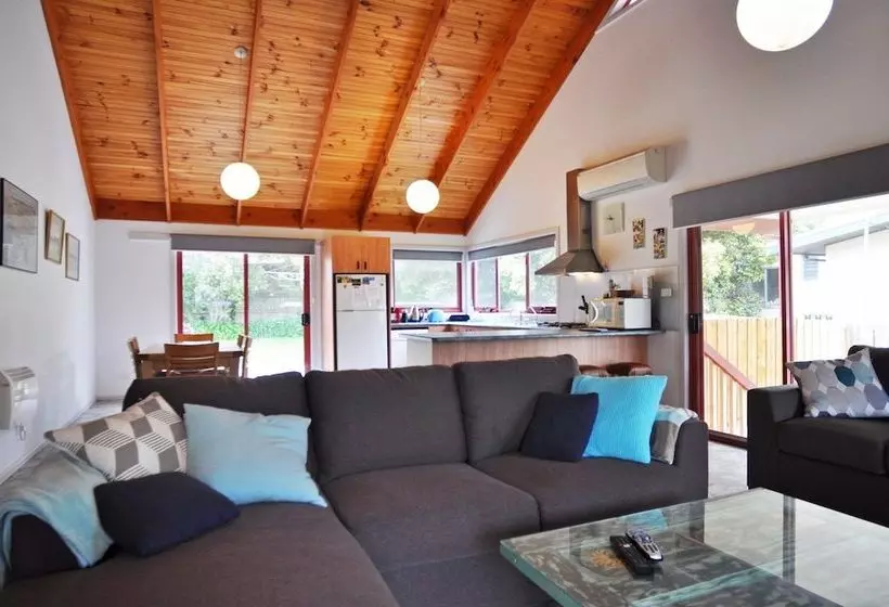 Beilby Beach Cottage  Free Wifi & Foxtel  Pet Friendly
