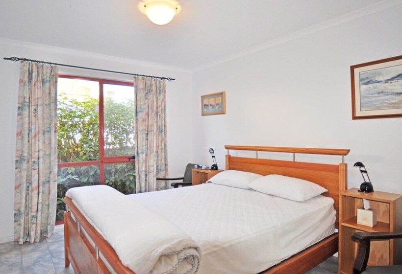 Beilby Beach Cottage  Free Wifi & Foxtel  Pet Friendly