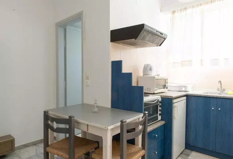 Emilia Hotel Apartments