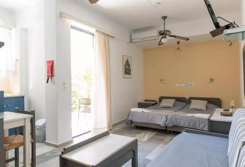 Emilia Hotel Apartments