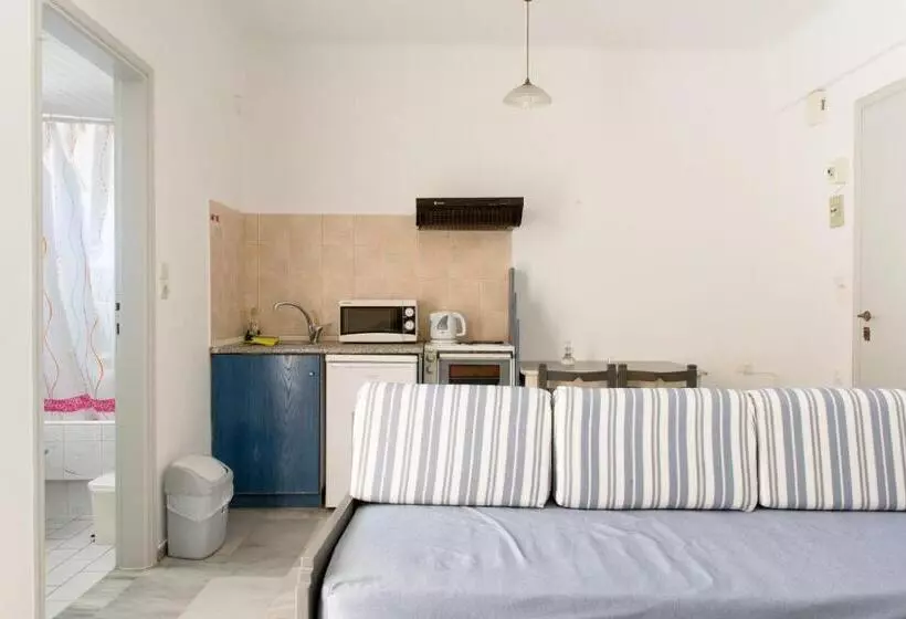 Emilia Hotel Apartments