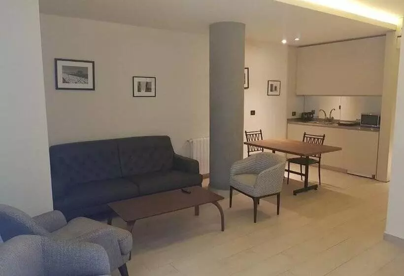 Le Pave Residences