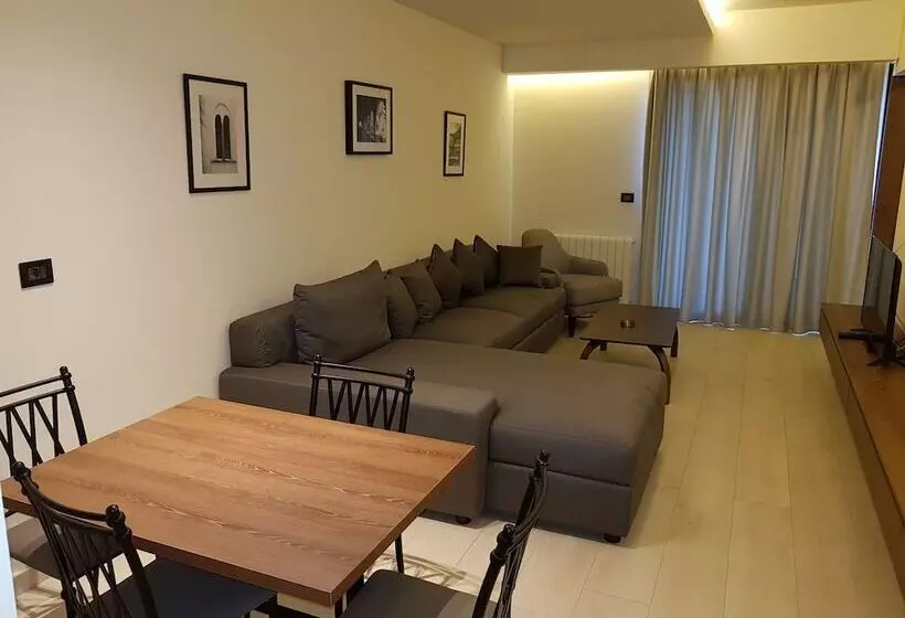 Le Pave Residences