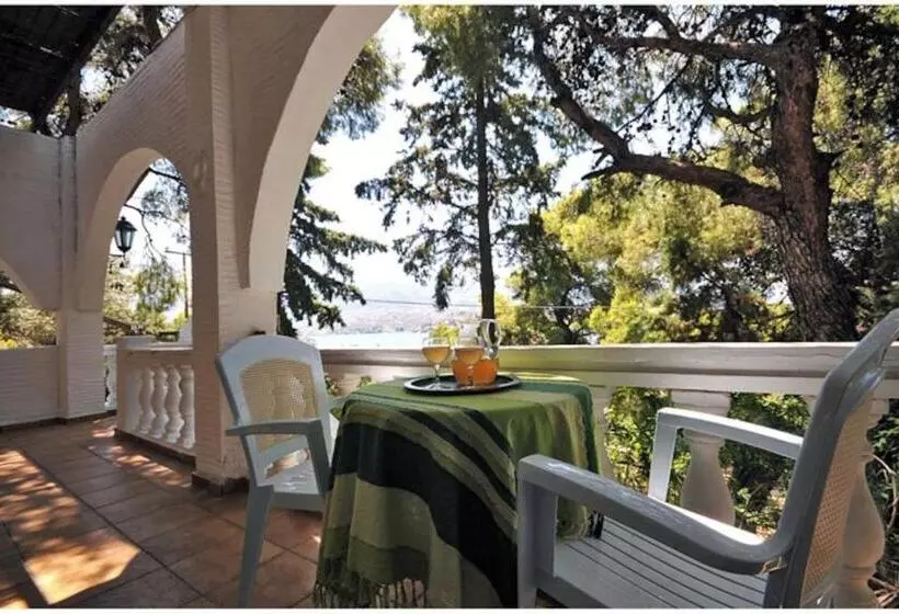 Poros Pine Villa