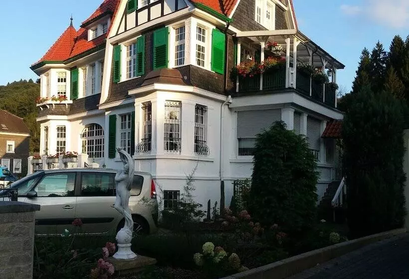 Villa Biso