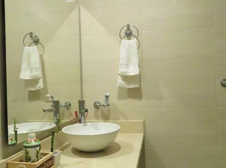 پانسیون San Jacinto Hostel