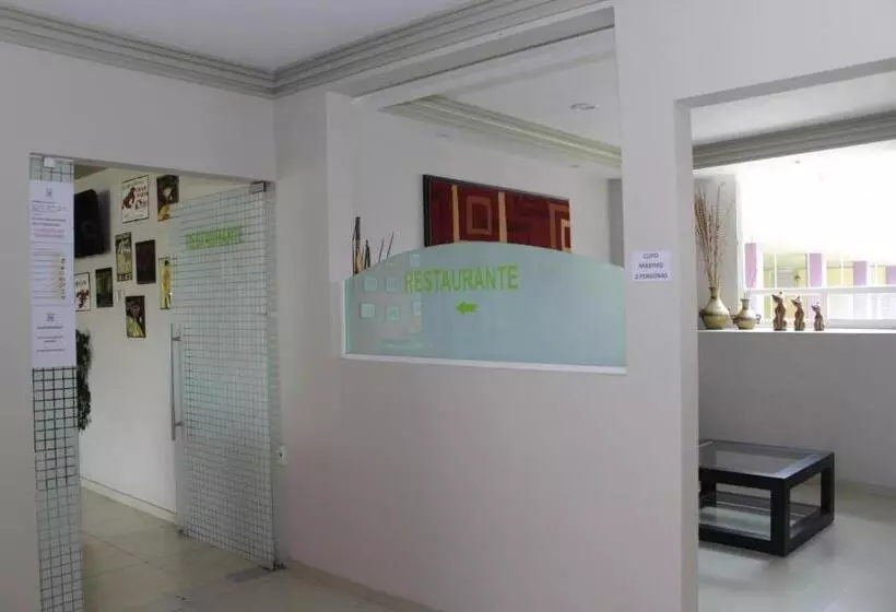 ホテル Plaza Fontesanta