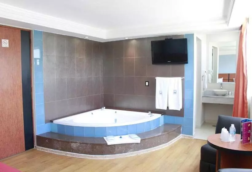 ホテル Plaza Fontesanta