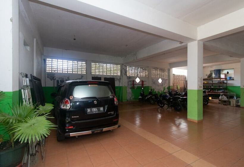 Hotel Reddoorz @ Frans Seda Kupang