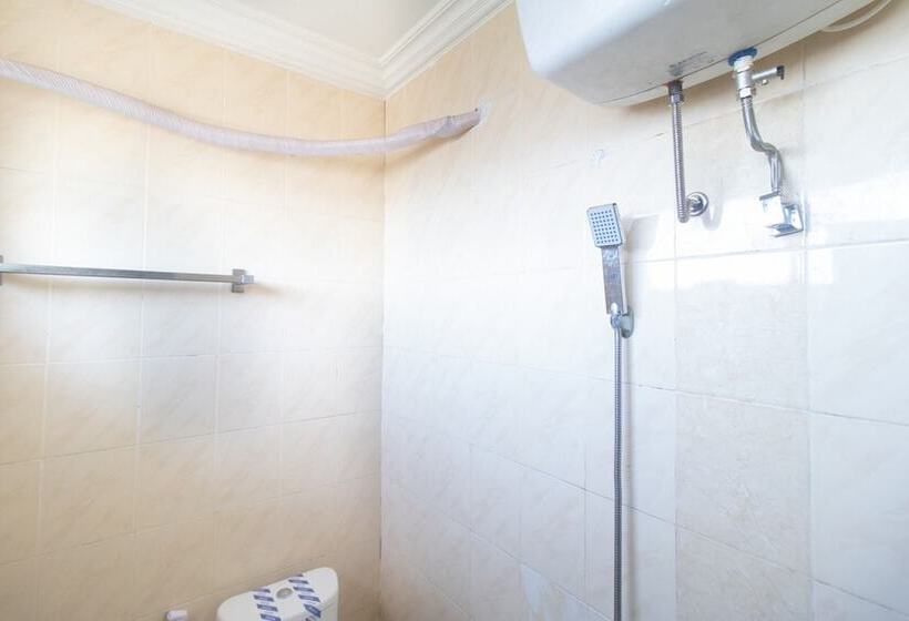 Hotel Reddoorz @ Frans Seda Kupang