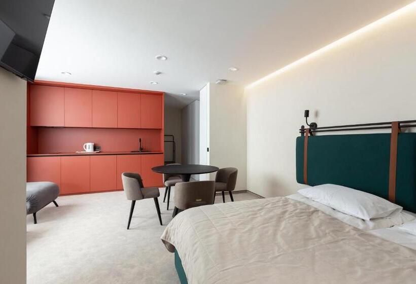 Hvoya Apart Hotel & Spa