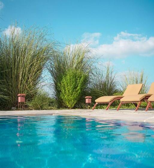 בית מלון כפרי Camp Land S End