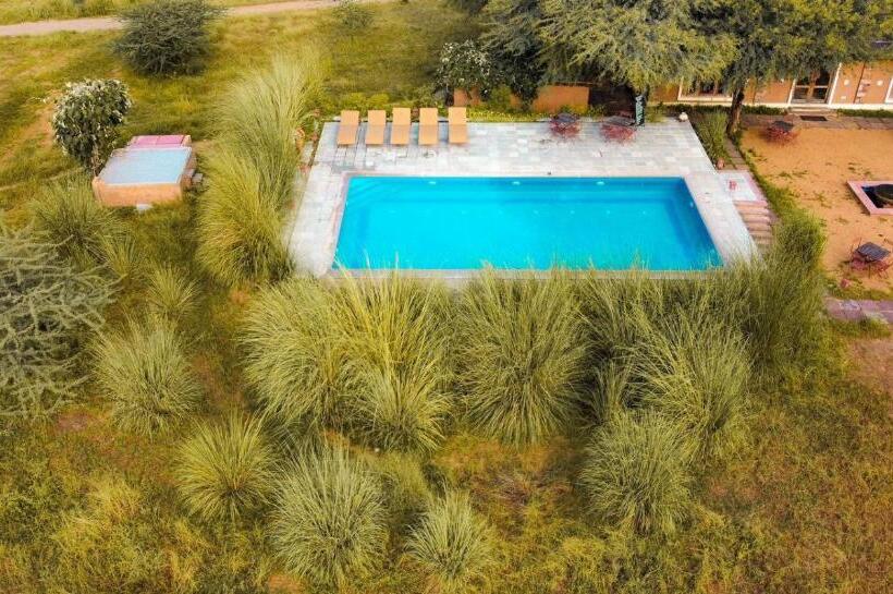 בית מלון כפרי Camp Land S End