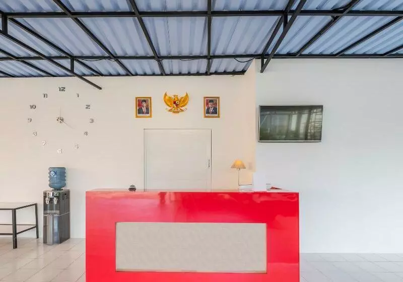 Hotelli Oyo 2099 Hz Residence