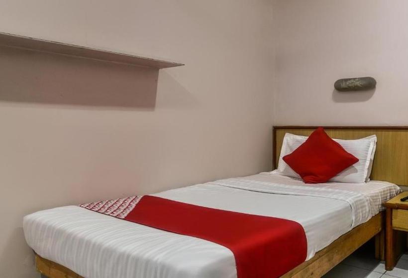 בית מלון כפרי Oyo 62301 Sahara