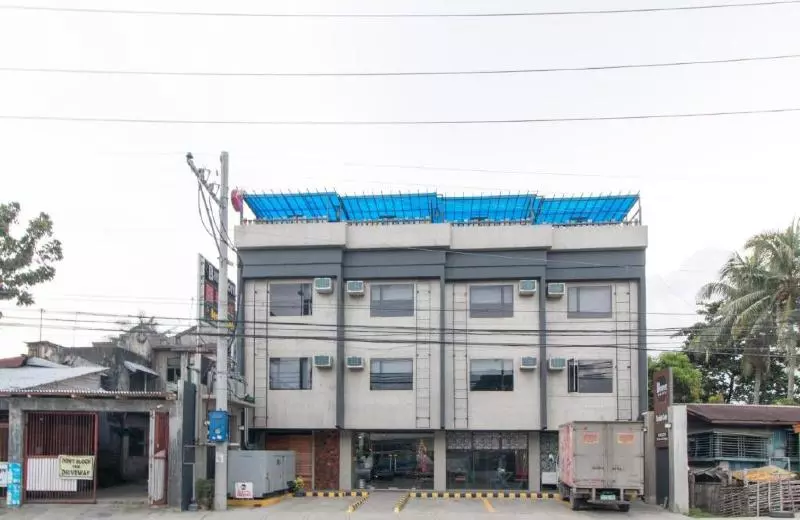 ホテル Reddoorz Plus @ Taft North Mandurriao
