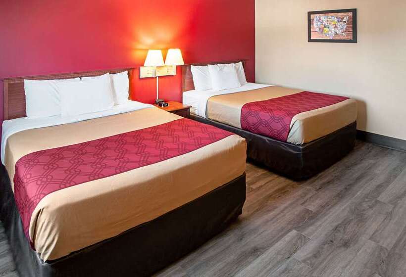 호텔 Econo Lodge On The Bay