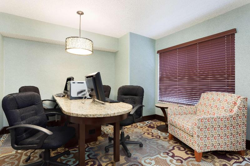 Отель Homewood Suites By Hilton Houstonwestchase