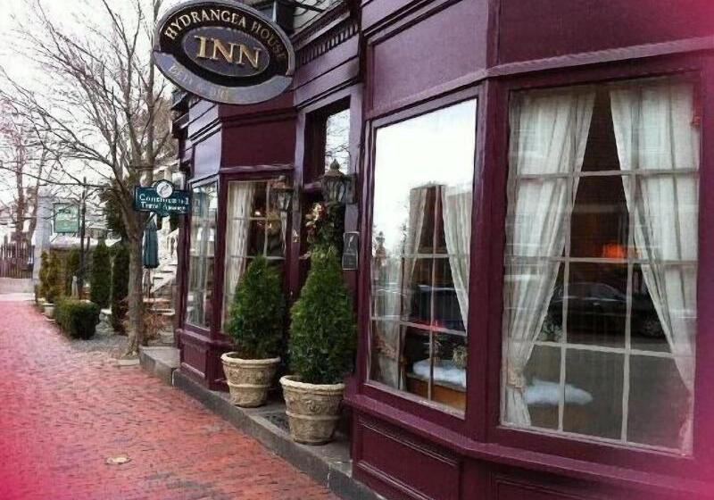 Hotel Hydrangea House Inn