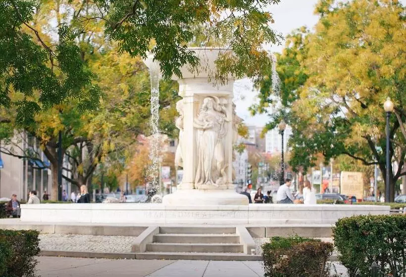 Kimpton George Hotel, An Ihg