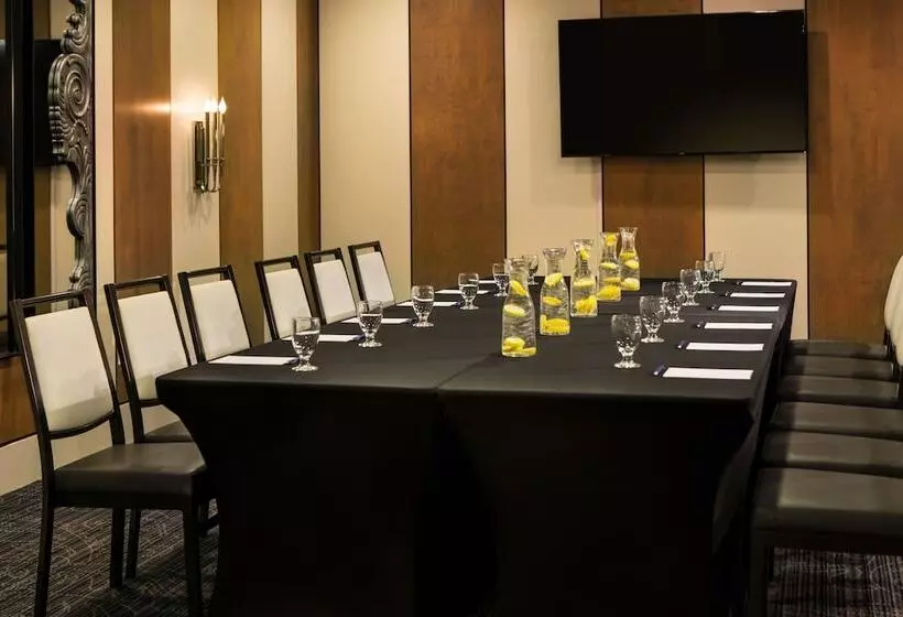 Kimpton George Hotel, An Ihg