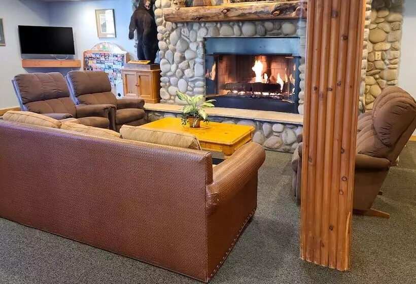 Отель Legacy Vacation Resorts  Steamboat Springs Suites