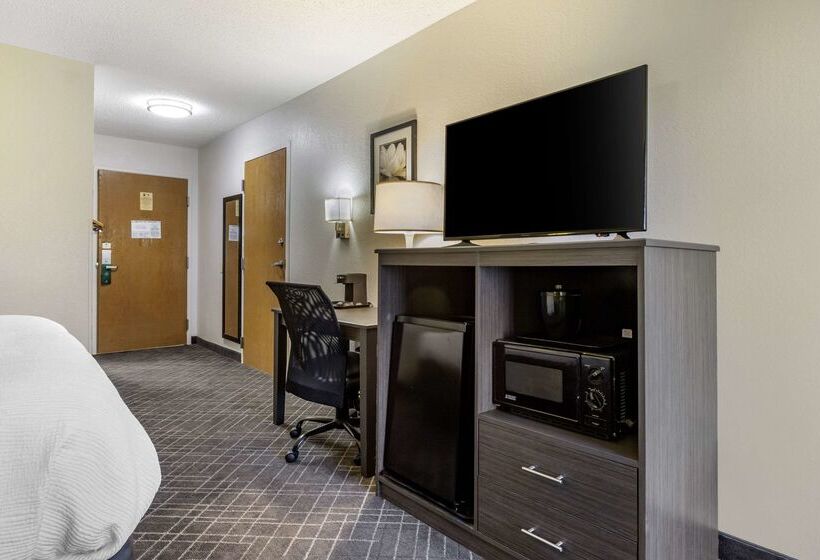 בית מלון כפרי Quality Inn