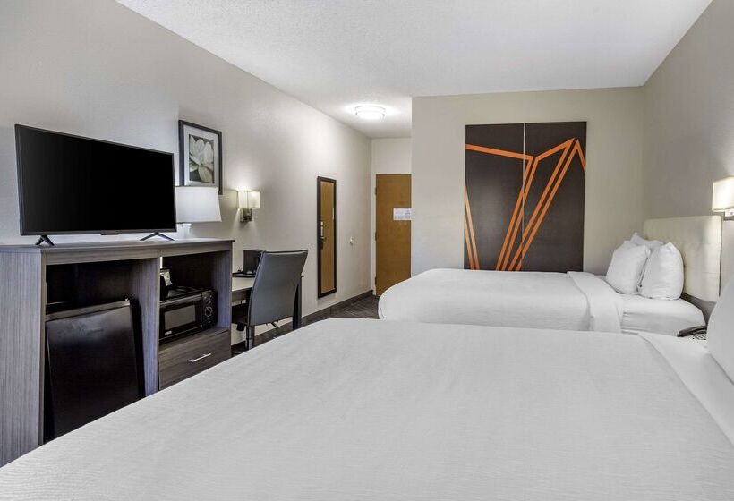 בית מלון כפרי Quality Inn