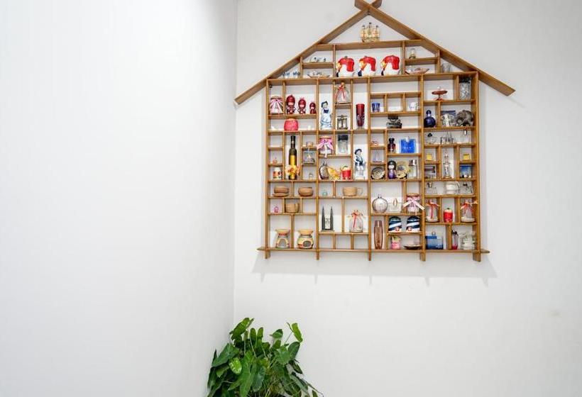 Отель Oyo 2067 Fedith Kost Syariah