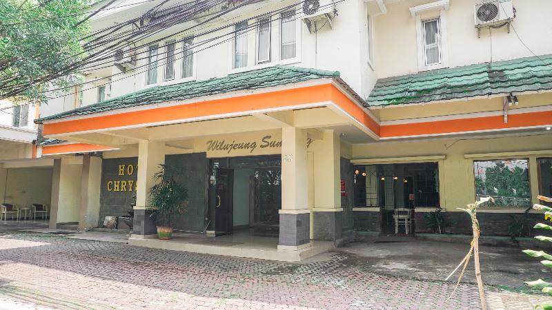 Hotel Oyo 2085 Chrysanta