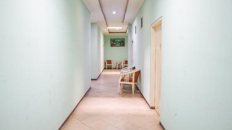 Hotel Oyo 2085 Chrysanta