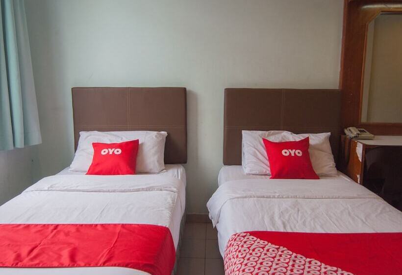 Отель Oyo 89577 Kristal