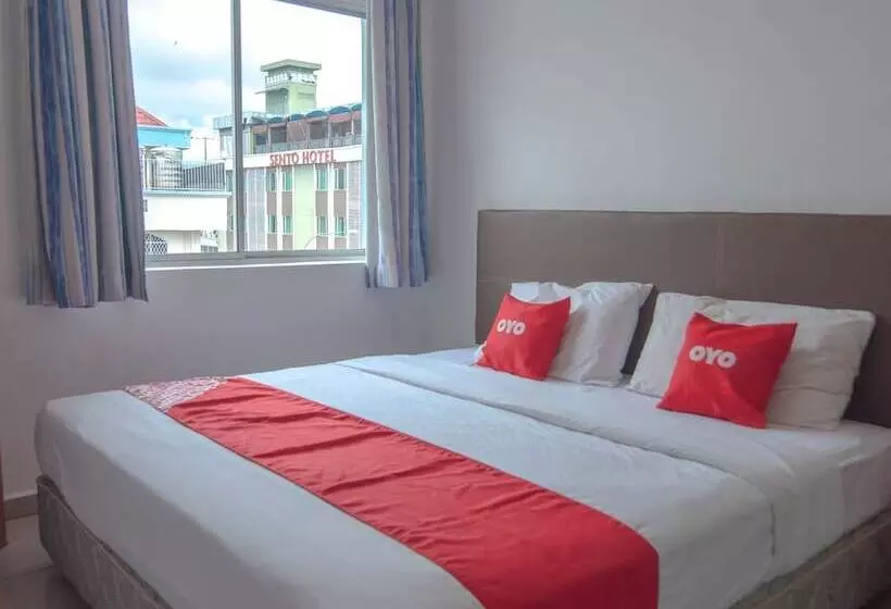 Hotelli Oyo 89577 Kristal