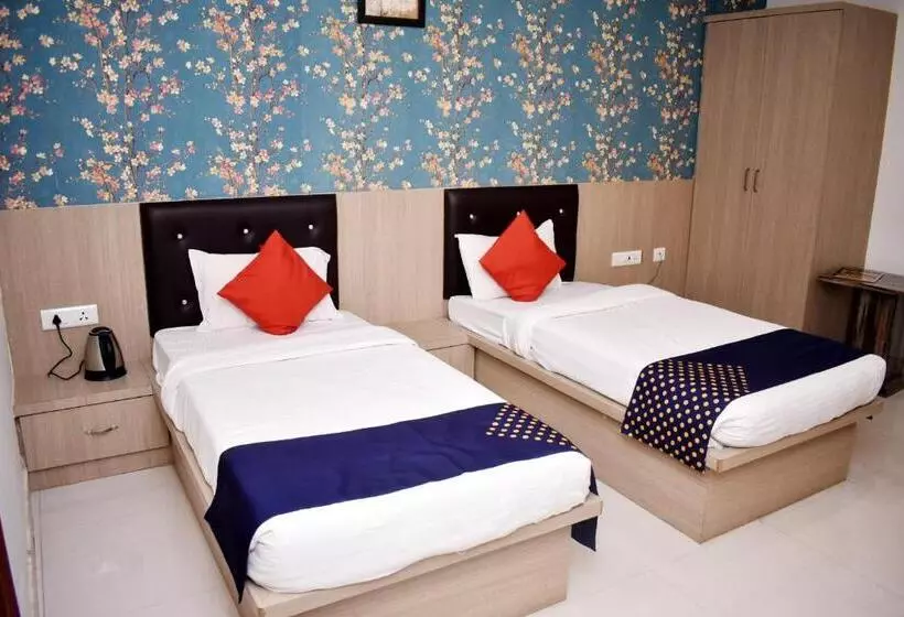 Hotelli Uma Palace