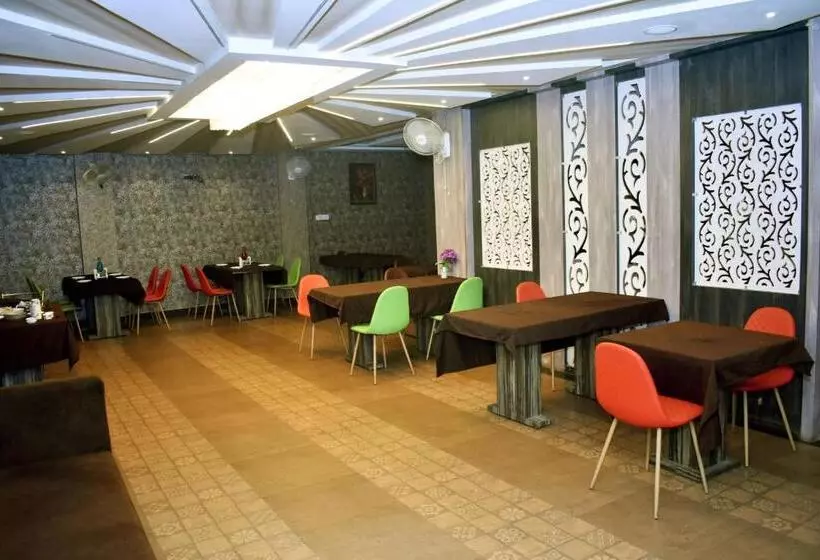 Hotelli Uma Palace