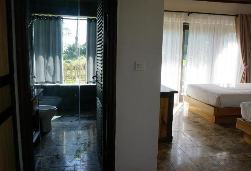 Bakhan Village Resort