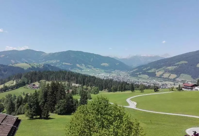 ホテル Berggasthof Bliembauer