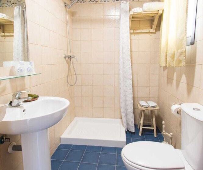 酒店 Cubo S Hostal La Plaza Family With Breakfast