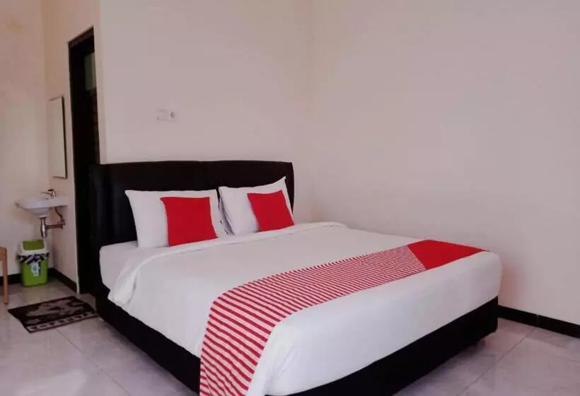 ホテル Rahayu Residence Syariah Kediri
