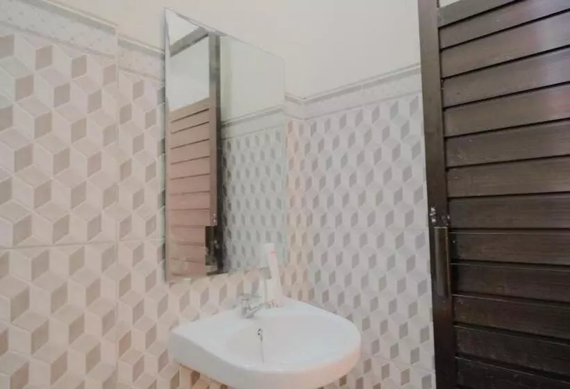 ホテル Rahayu Residence Syariah Kediri