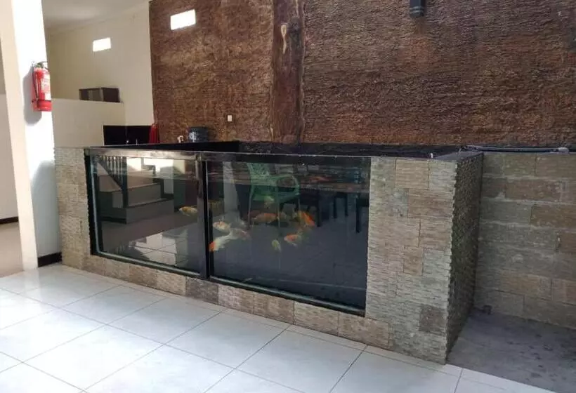 ホテル Rahayu Residence Syariah Kediri