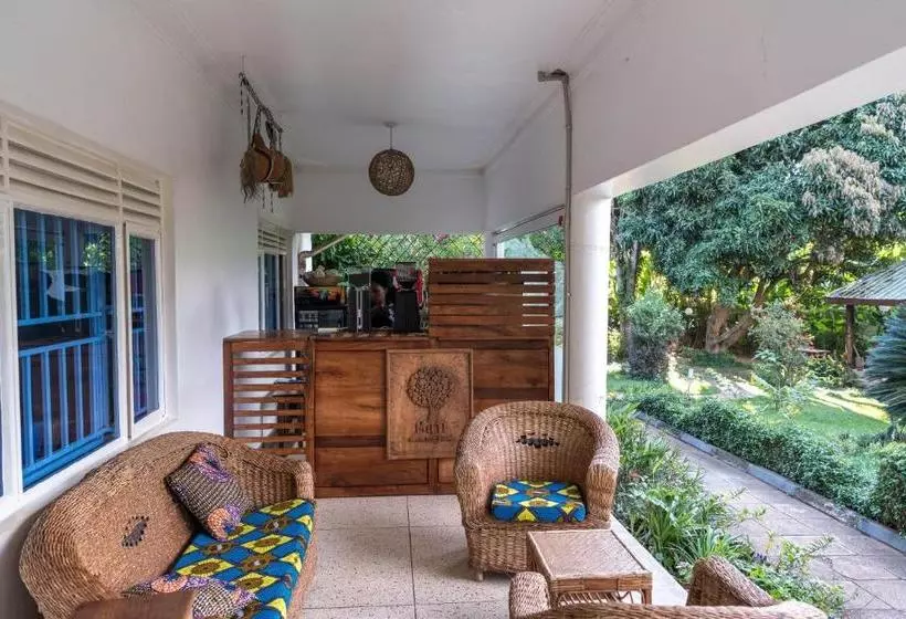 Majatalo Muti Entebbe