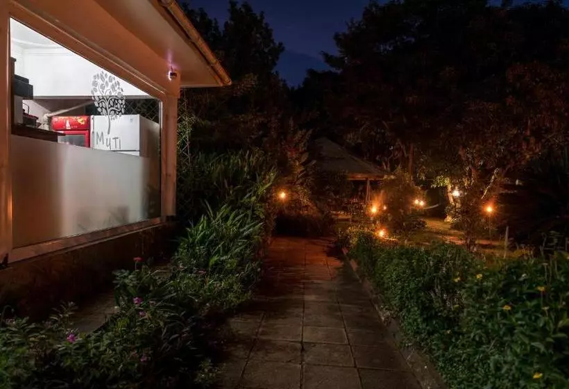 Majatalo Muti Entebbe