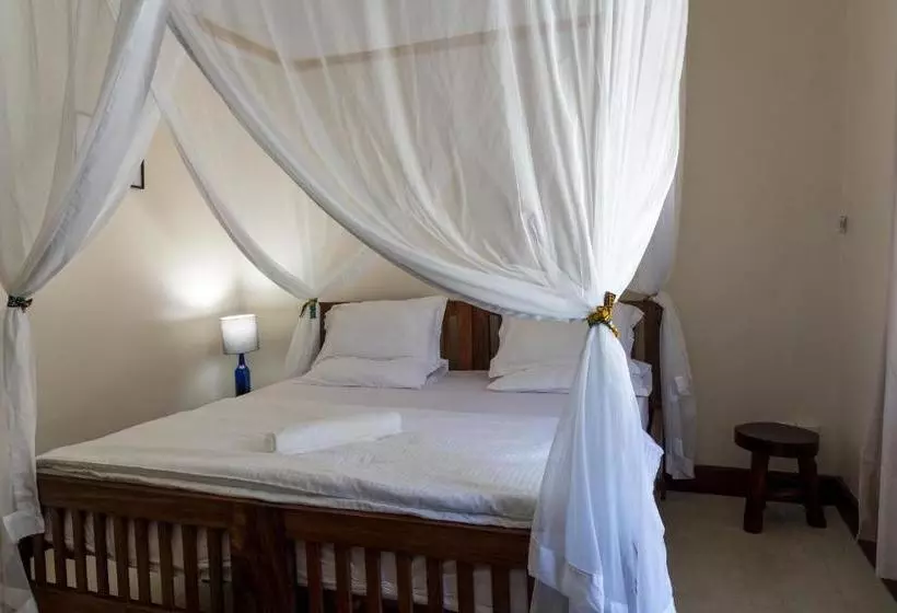 Majatalo Muti Entebbe