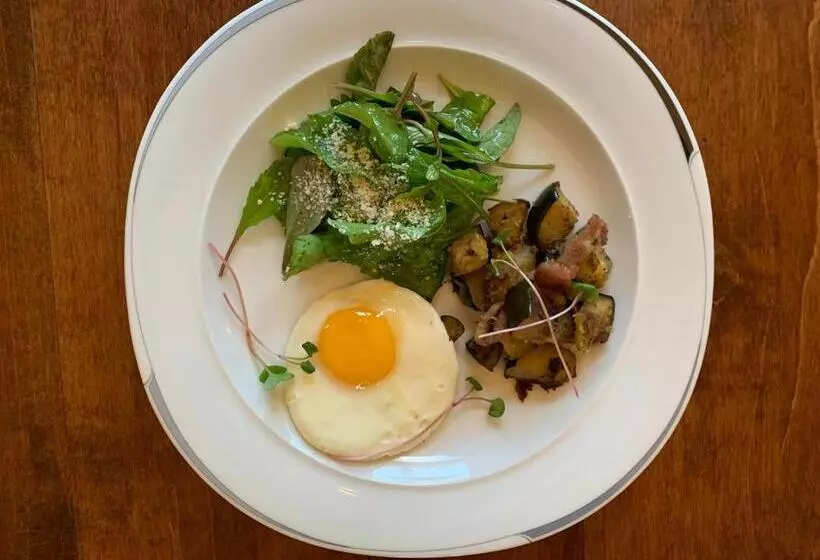 Aamiaismajoitus (B&B) Purple Skies Homestead